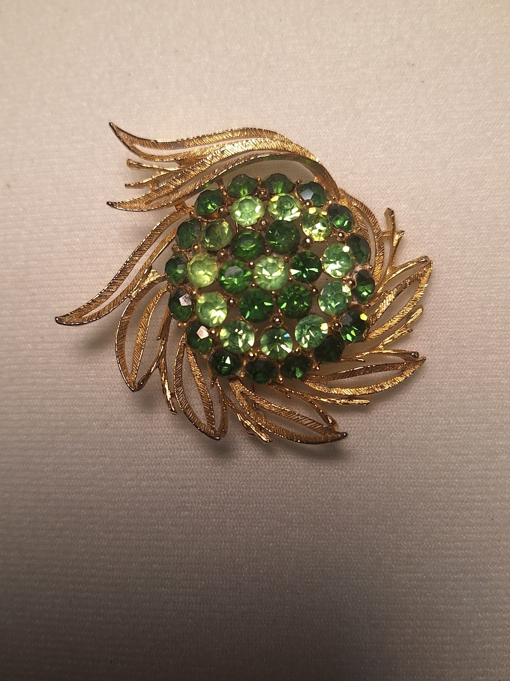 Vintage Lisner Uranium Glass Brooch